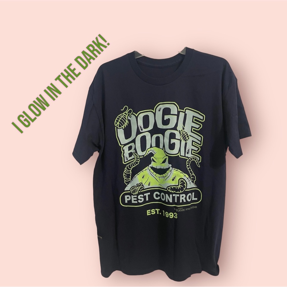 *NWT* OOGIE BOOGIE  Disney Parks  Short Sleeve T-shirt Glow In Dark Size L